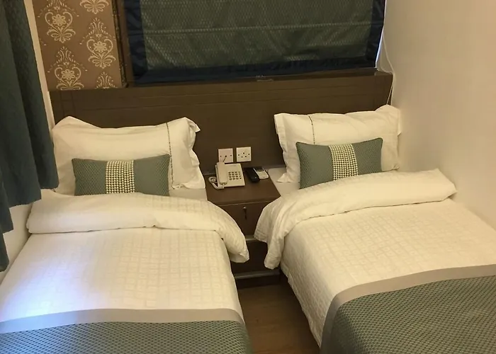 Seasons Hotel - Causeway Bay